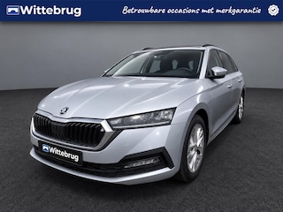 Skoda Octavia Combi 1.0 TSI Business Edition Navigatie / Parkeersensoren / Smartlink / LED verlichting / 17"LM velgen Garantie tot 14-06-2028
