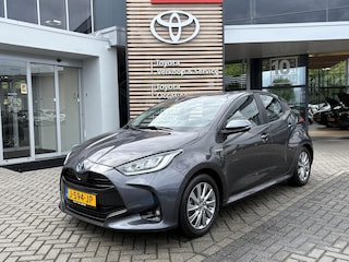 Toyota Yaris 1.5 Hybrid First Edition NL-AUTO ADAPTIVE CRUISE KEYLESS
