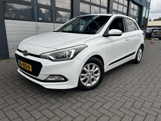 Hyundai i20 1.0 T-GDI 101pk 5-DRS, Camera, Cruise, Sensoren