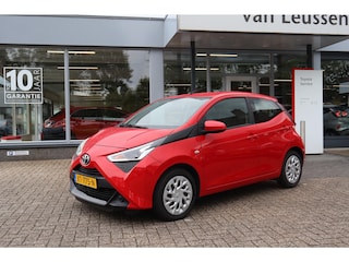 Toyota Aygo 1.0 VVT-i x-play limited NL-AUTO 1E EIGENAAR CAMERA AIRCO