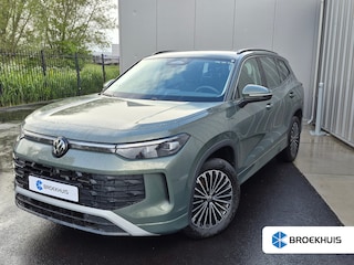 Volkswagen Tayron 1.5 eHybrid Life Edition | Trekhaak uitklapbaar | Achteruitrijcamera | Cruise control adaptief | Navigatie | Dodehoek detectie | Apple carplay Android auto | Stoel/stuurverwarming | Parkeer assistent | 18"LMV