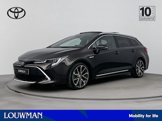 Toyota Corolla Touring Sports 2.0 Hybrid Executive JBL | Panoramadak | Blind Spot | Elek. Kofferklep | PDC |
