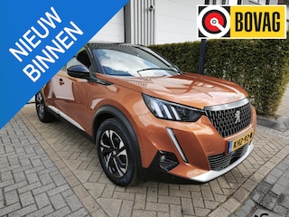 Peugeot 2008 1.2 PureTech GT-Line Led Navi-Carplay Stoelverwarming 3D-Cockpit Trekhaak