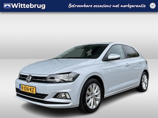 Volkswagen Polo 1.0 TSI 95pk Highline Executive / Navigatie / Carplay / Parkeer sensoren V+A / Carplay / 16'' LMV