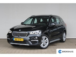 BMW X1 sDrive20i Executive | Trekhaak | Panoramadak | Navigatie | Stoelverwarming | Head-up display | LED koplampen |