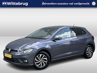 Volkswagen Polo 1.0 TSI Life Business / App connect / Camera / Parkeersensoren V+A / Climate controle / Lichtmetaal 15 inch /