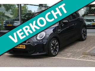 Mini Cooper 33 kWh PANO-DAK NL-AUTO DEALER OND.!