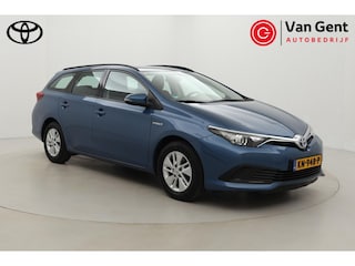 Toyota Auris Touring Sports 1.8 Hybrid Now | Volledige dealerhistorie | Cruise Control | Clima | Parkeersensoren achter | 15 inch | Bluetooth