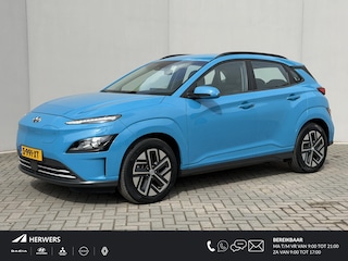 Hyundai Kona EV Comfort 64 kWh / 100% Onderhouden / 8 Jaar Batterij Garantie / Adaptieve Cruise / Navigatie / Warmtepomp / Krell Audio / Camera / PDC /