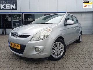 Hyundai i20 1.2i i-Motion AIRCO/DEALERONDERHOUDEN/TREKHAAK