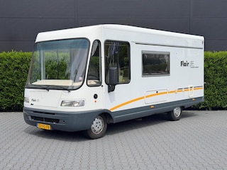 Overige Overige Niesmann & Bisschoff Flair Life INTEGRAALCAMPER, 3-PERSOONS, AIRCO, CAMERA, CRUISECONTROL
