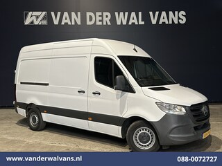 Mercedes-Benz Sprinter 314 CDI 143pk L2H2 Euro6 Airco | Camera | 3500kg Trekhaak | Apple Carplay | Cruisecontrol, Android Auto, Stoelverwarming, 270 Graden Achterdeuren, Bijrijdersbank