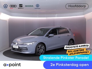 Volkswagen Golf 1.5 eHybrid Style Edition 204 pk Automaat (DSG) | Verlengde garantie | Navigatie | Parkeersensoren (Park assist) | Rondomzicht camera | Matrix LED koplampen |