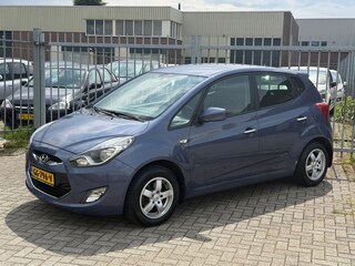 Hyundai ix20 1.4i i-Motion 5 deurs hoge instaap! Airco ECC l Cruise l Trekhaak l MTF-stuur! GOED ONDERHOUDEN l TOPSTAAT!