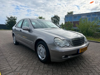 Mercedes-Benz C-klasse 180 K. Classic