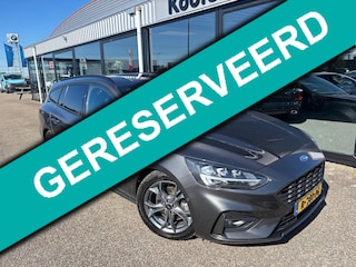 Ford Focus Wagon st-line, automaat, winterpakket, carplay