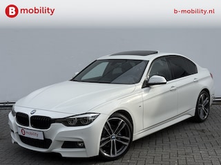 BMW 320i High Executive M-Sport Schuif/kanteldak Apple CarPlay | Hifi | Achteruitrijcamera | DAB | Leer | NL Auto!