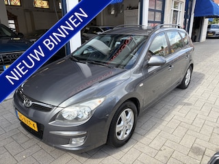 Hyundai i30 CW 1.6i Dynamic NIEUWE APK NL AUTO