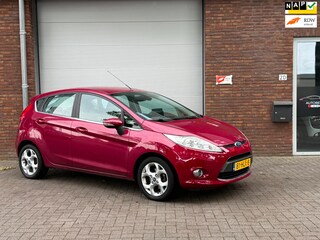 Ford Fiesta 1.4 Titanium|AUTOMAAT|NIEUWE APK