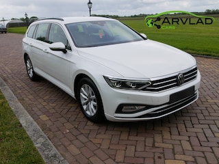 Volkswagen Passat Variant 2.0 TDI Business 90kW DSG NAVI CLIMA ** 10999 NETTO ** 2022 !!