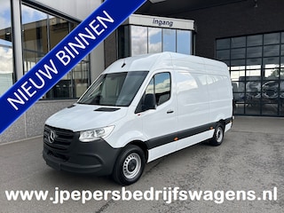 Mercedes-Benz Sprinter 315 CDI RWD L2 H2 Pro MBUX / Trekhaak / Camera / Cruise control / Airco / 270 Graden achterdeuren
