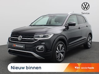 Volkswagen T-Cross 1.0 TSI Style 110PK DSG Trekhaak, Achteruitrijcamera, Side Assist, 17" LM Velgen,  Virtual Cockpit, Stoelverwarming, Keyless