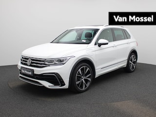 Volkswagen Tiguan 1.4 TSI eHybrid R-Line Business+ 245 PK| Dealeronderhouden | Panoramadak | Achterklep Elektrisch | 360 Camera  | Stoelverwarming | Stuurwielverwarming | Digitale Cokcpit | LED Matrix