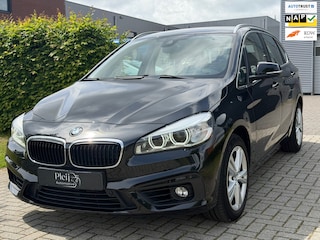 BMW 2-serie Tourer 218i Essential 5-deurs -automaat|HUD|Lane assist|Dealeronderhouden