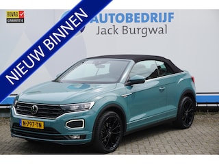 Volkswagen T-Roc 1.5 TSI DSG R-Line Trekhaak | Camera | Apple Carplay *All in prijs*