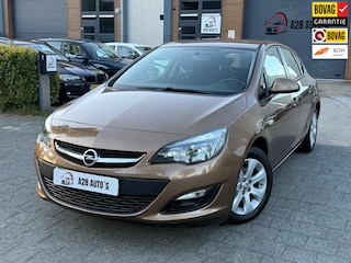 Opel Astra 1.4 Turbo Sport + | Airco | Automaat | NAP