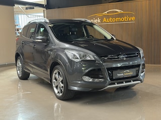 Ford Kuga 1.5 Titanium Styling Pack Trekhaak | NAVI | Cruis Control