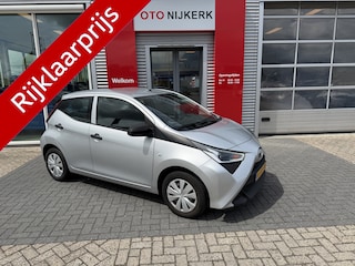 Toyota Aygo 1.0 VVT-i x-fun *Met fietsendragerbeugel!*