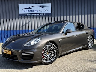 Porsche Panamera 4.8 Turbo