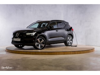 Volvo XC40 Recharge Plus 70 kWh  | Zwenkbare trekhaak | Adaptieve cruise | Blis | Full LED |