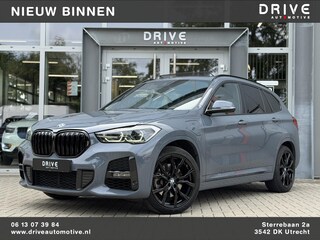 BMW X1 xDrive25e High Ex. M-Sport |Pano|ACC|HUD|Memory|Cam|Trekhaak|Sfeer|19"