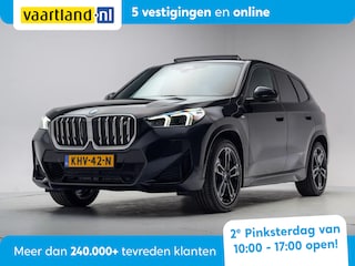 BMW iX1 xDrive30 M Sport [ Panorama Stuur-&Stoelverwarming Navi Camera Apple/Android ]