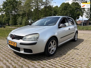 Volkswagen Golf 1.6 FSI Comfortline - airco