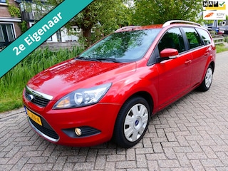 Ford Focus Wagon 1.8 Limited 125pk Clima Cruise Navi Trekhaak EXPORT