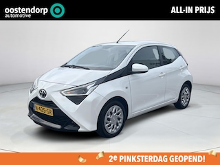 Toyota Aygo 1.0 VVT-i x-play (Carplay Navigatie - Camera)