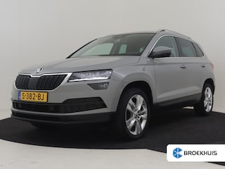 Skoda Karoq 1.5 TSI ACT Style Business 150 PK DSG/AUTO | Trekhaak | Stoelverwarming | Keyless entry/start | Cruise control | NAvigatie full map | Parkeersensoren | Apple carplay Android auto | DAB | 18"LMV