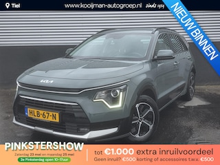 Kia Niro 1.6 GDi DynamicLine Navigatie, Smart Key, Parkeersensoren voor + achter, Achteruitrijcamera, Climate control, BTW-auto, NL-auto