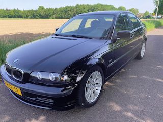 BMW 320i Executive