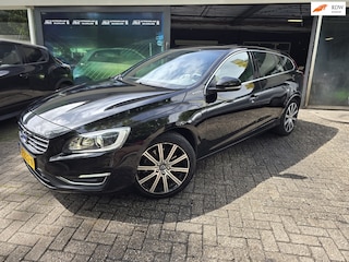 Volvo V60 2.4 D6 Twin Engine R-Design | 12MND GARANTIE | FULL OPTIONS | SCHUIFDAK | ACC | NAVI |