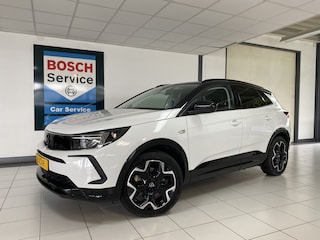 Opel Grandland 1.6 Turbo Hybrid4 Ultimate 300 Pk