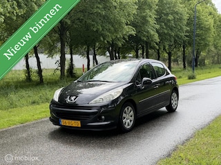 Peugeot 207 1.4 Color-line*1E EIGENAAR*NEW APK*AIRCO*TREKHAAK