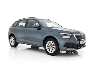 Skoda Kamiq 1.0 TSI Ambition (INCL-BTW) *FULL-LED | DIGI-COCKPIT | COMFORTSEATS | AIRCO | TOWBAR | CRUISE | DAB | 16''ALU*