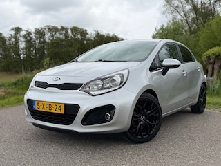 Kia Rio 1.2 CVVT ExecutiveLine / Goed Onderhouden / Climate Control / 17"LM Velgen / Keyless entry / NAP