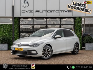 Volkswagen Golf 1.0 eTSI Life Business