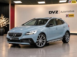 Volvo V40 1.5 T3 Aut. Momentum | Blis | 18" LMV | Winter Pack