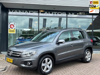 Volkswagen Tiguan 1.4 TSI Track&Field 4Motion 1e Eig! Navi Clima Trekhaak NL-Auto NAP Dealeronderhouden!